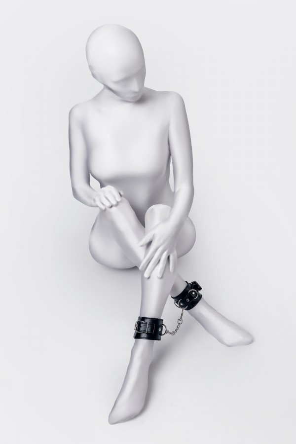 Anonymo BDSM Ayak Kelepçe #0153, PU deri, siyah, 26,5 cm